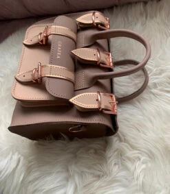 LUNA SMALL JULES -Grafea Sales Store 1DBEF479 F8D0 4886 ACB2 825CA90A659C