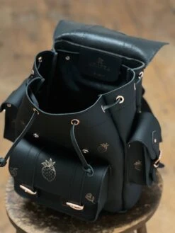 HARI II STRAWBERRIES -Grafea Sales Store IMG 3458