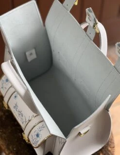 LUNA BLUE GOLD -Grafea Sales Store IMG 9102 82a93e88 a05b 4309 8153 f4c5373edd60