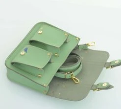 MICRO CHICKENS -Grafea Sales Store MICRO CHICKENS INSIDE