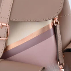 HARI CAROLINE -Grafea Sales Store hari caroline closeup