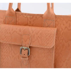 LANA LIZZY -Grafea Sales Store lana lizzy closeup