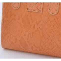 LUNA ANACONDA -Grafea Sales Store luna anaconda closeup