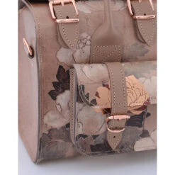 LUNA FLORAL -Grafea Sales Store luna floral closeup1