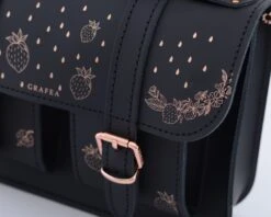 MICRO STRAWBERRIES -Grafea Sales Store micro strawberries closeup